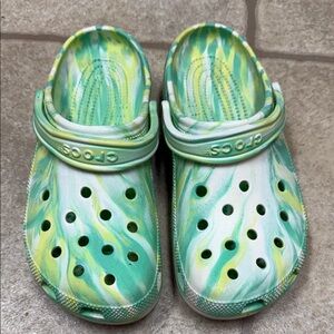 CROCS Green and Yellow Swirl Clogs